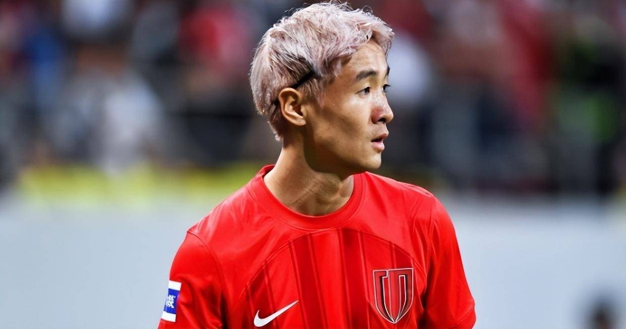 申花已拍板决定同意蒋圣龙留洋转会去德甲多特蒙德效力，为此找好他离队最佳替身，值得期待